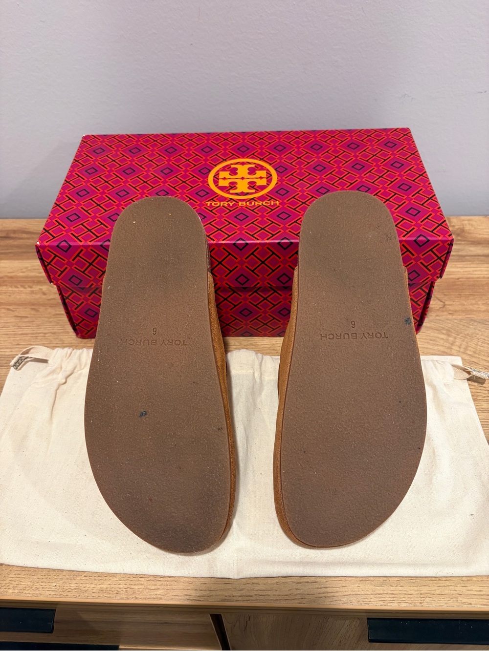 Tory Burch Suede Loafers in Cognac with Gold Logo - Picture 2 of 3
